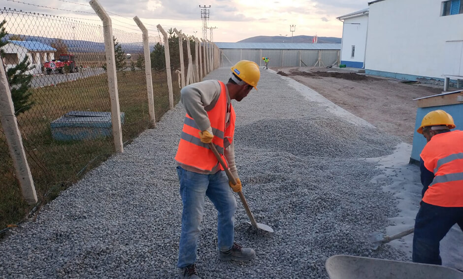 HDPE-geomembran-gölet-yalıtımı-baraj ve göeltler için hdpe geomembran kullanımı 