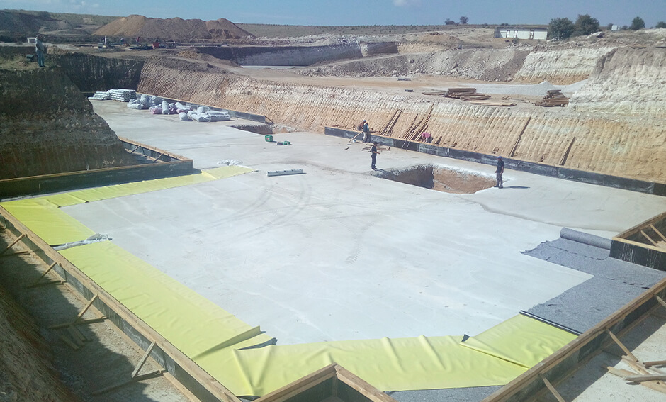 pvc-geomembran-teras-çatı-temel bohçalama-tünel-pvc geomembran kulanım alanları 
